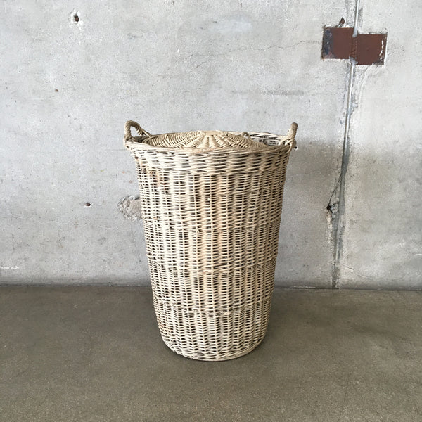 Primitive Tabacco Basket w/Lid