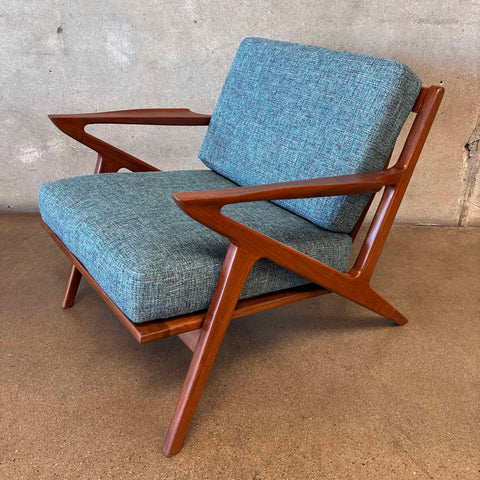 Vintage Z Style Chair With New Fabric