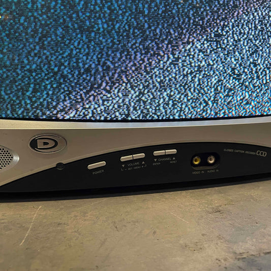 Retro Gaming Color T.V. (19")