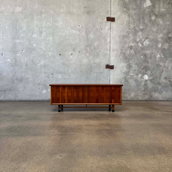 Mid Century Lane Blanket Chest C. 1960