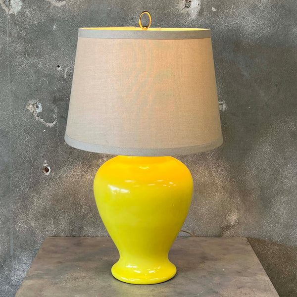 Vintage Ceramic Ginsen Jar Style Yellow Table Lamp