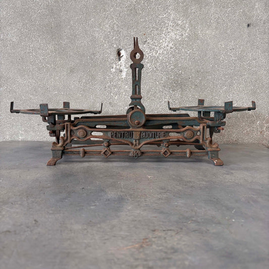 Vintage Cast Iron Scale