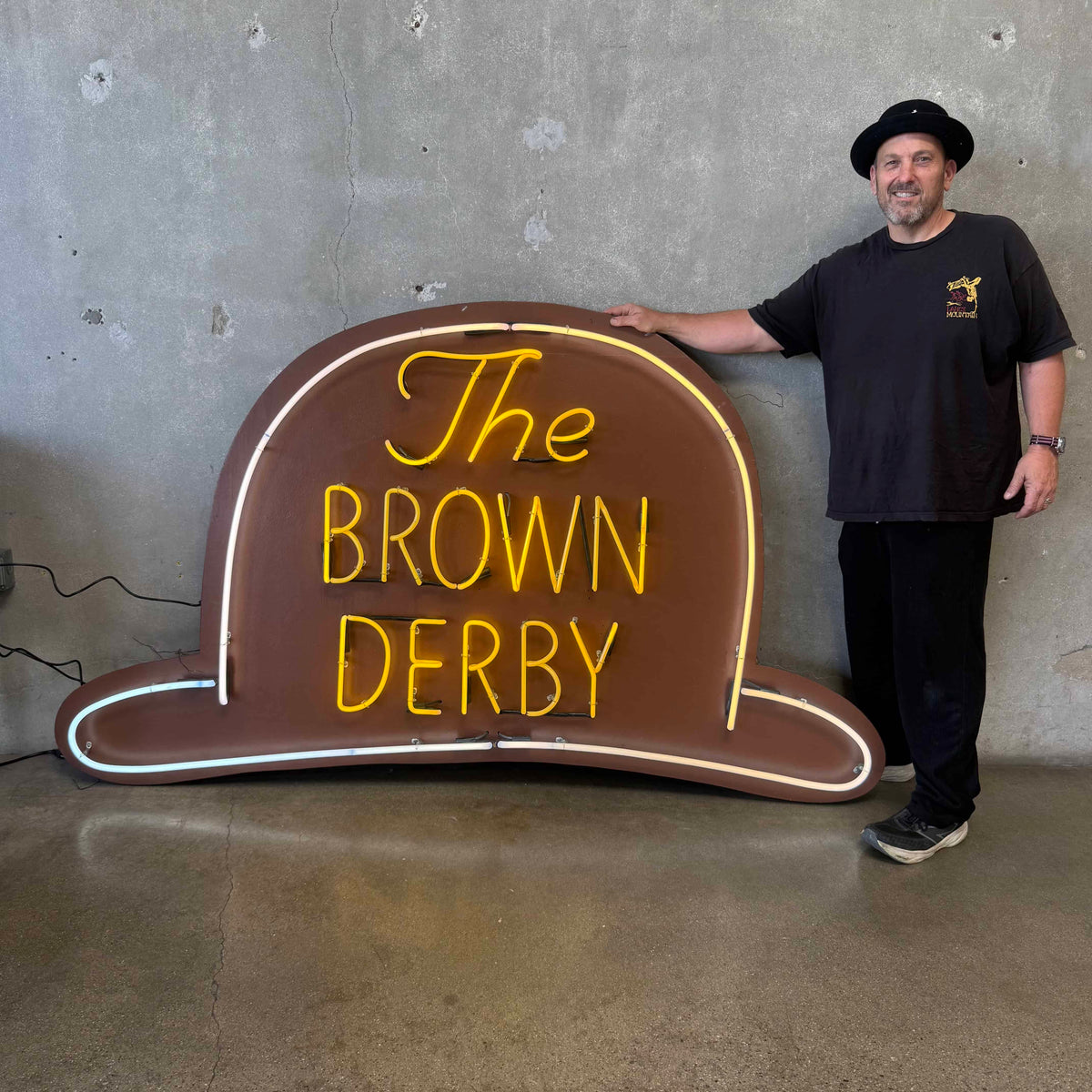 Recreation Of The Brown Derby Neon Sign