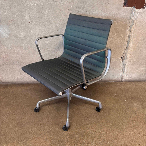 Vintage Herman Miller Aluminum Group Management Chair #3