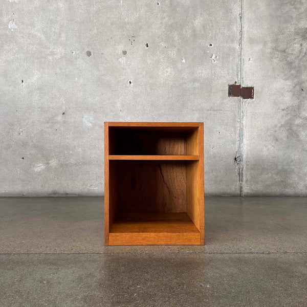 Mid Century Modern Oak Nightstand / End Table Product Image