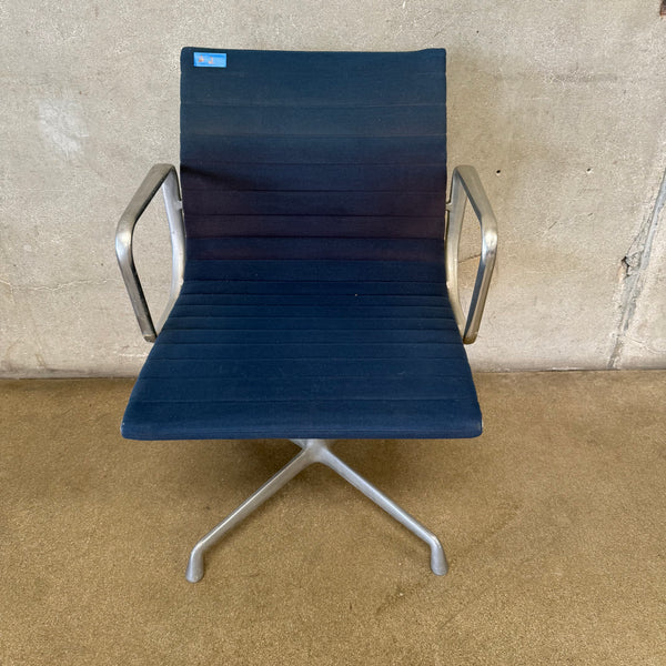 1980 Herman Miller Eames Aluminum Group Low Back Office Chair #1 Product Image