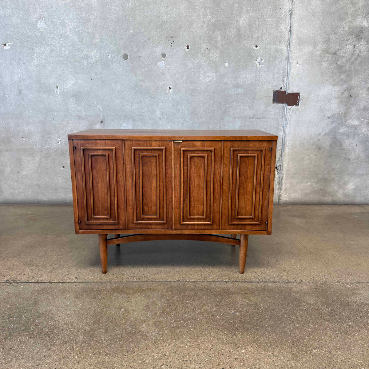 Mid Century Broyhill Sculptra Two Piece Hutch