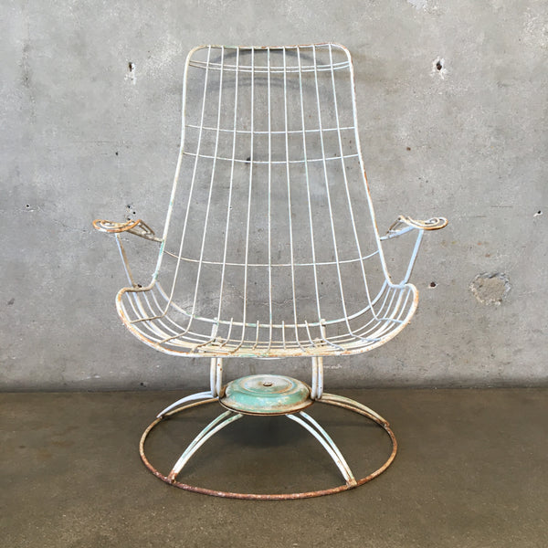 Mid Century Modern High Back Swivel Chair
