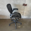 Herman Miller Aeron Chair Size 6 (#2)