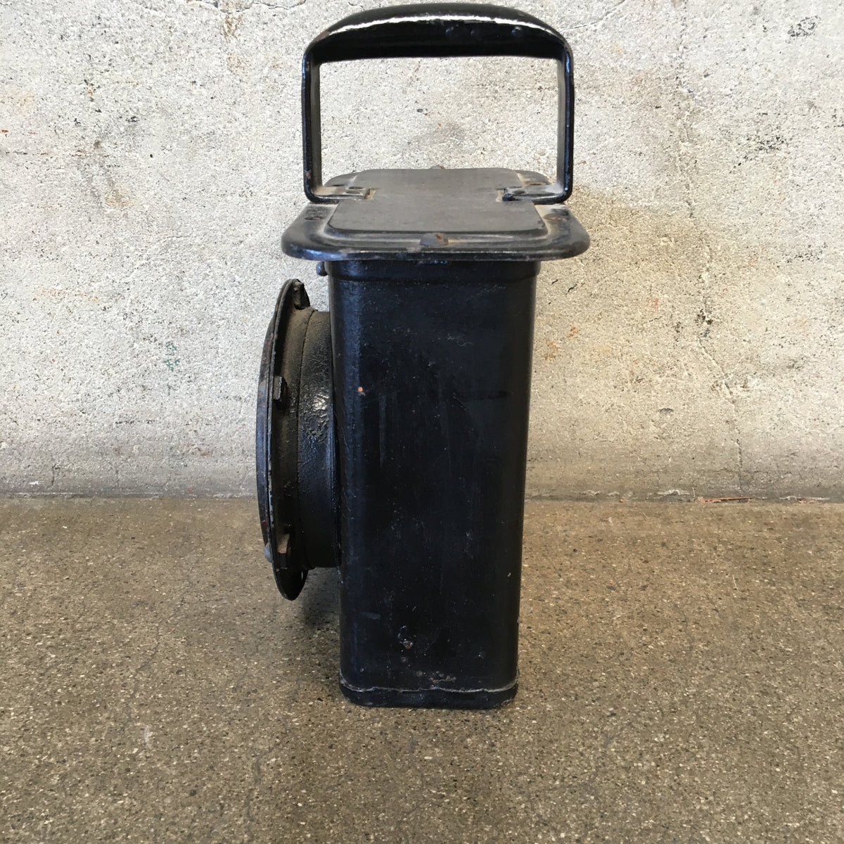 Vintage Signal Black Lantern