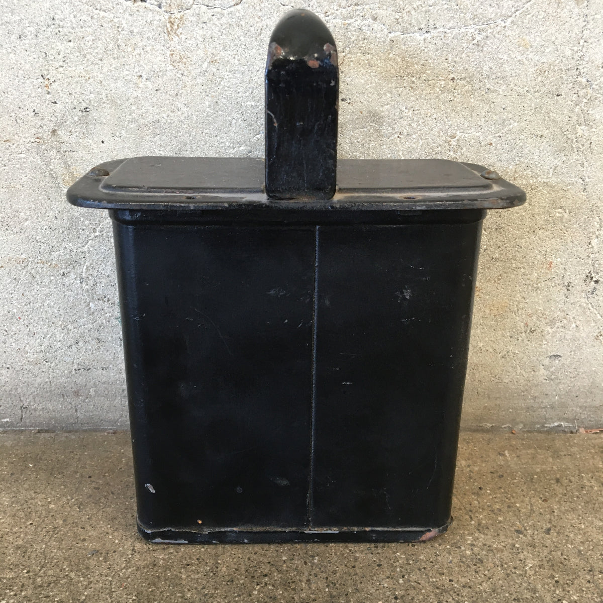 Vintage Signal Black Lantern
