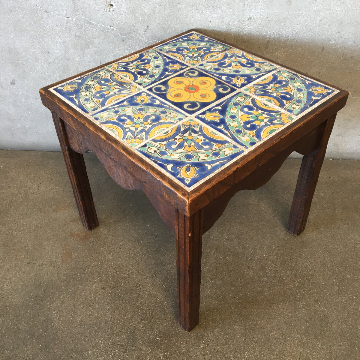 Monterey Furniture Nine-Tile Table