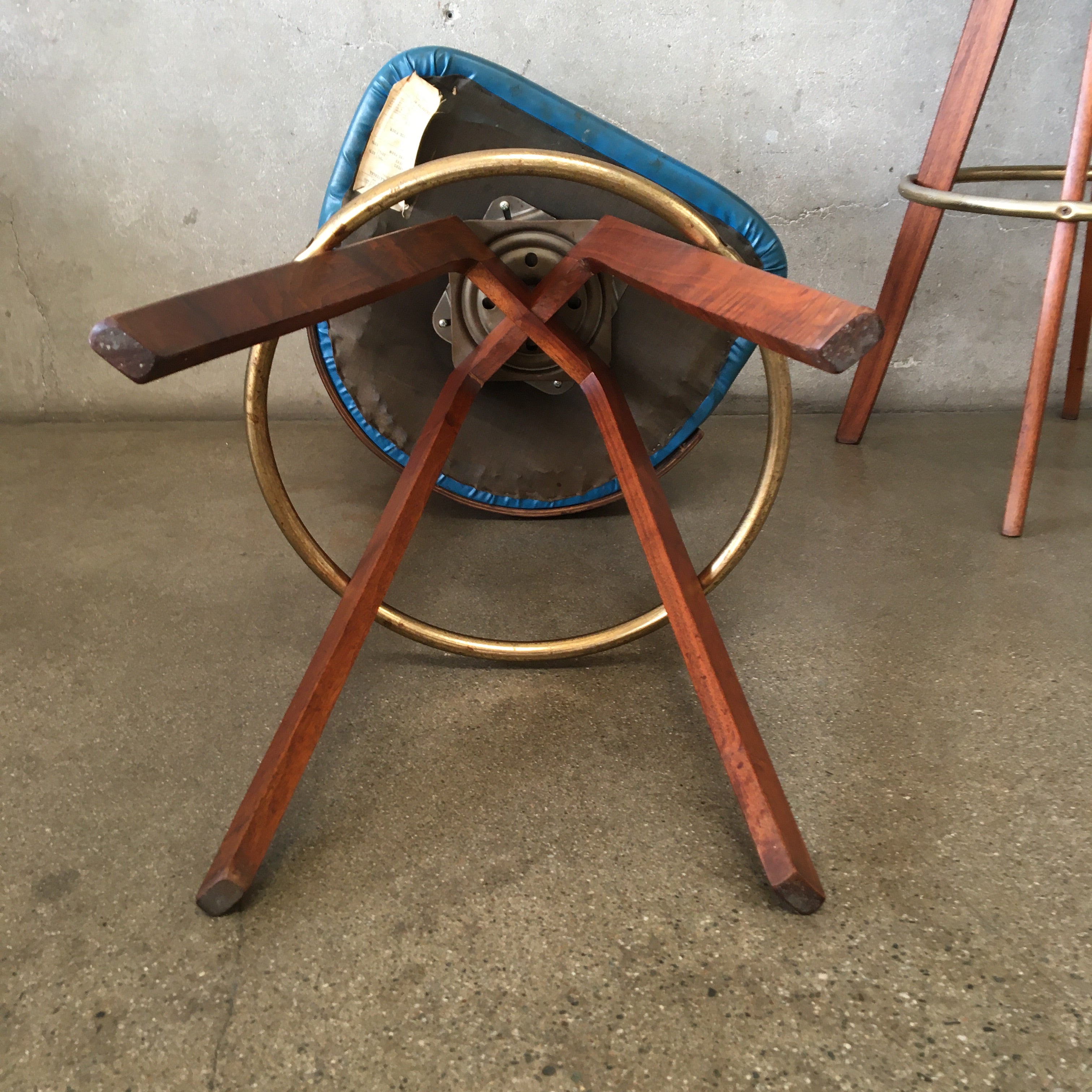 Chet beardsley bar discount stools