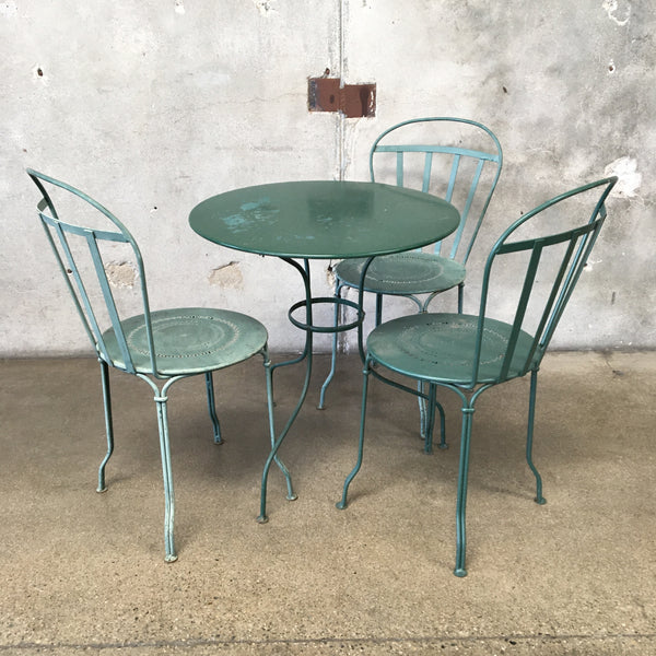 Vintage Green Metal Outdoor Patio Cafe Table and 3 Chair Set