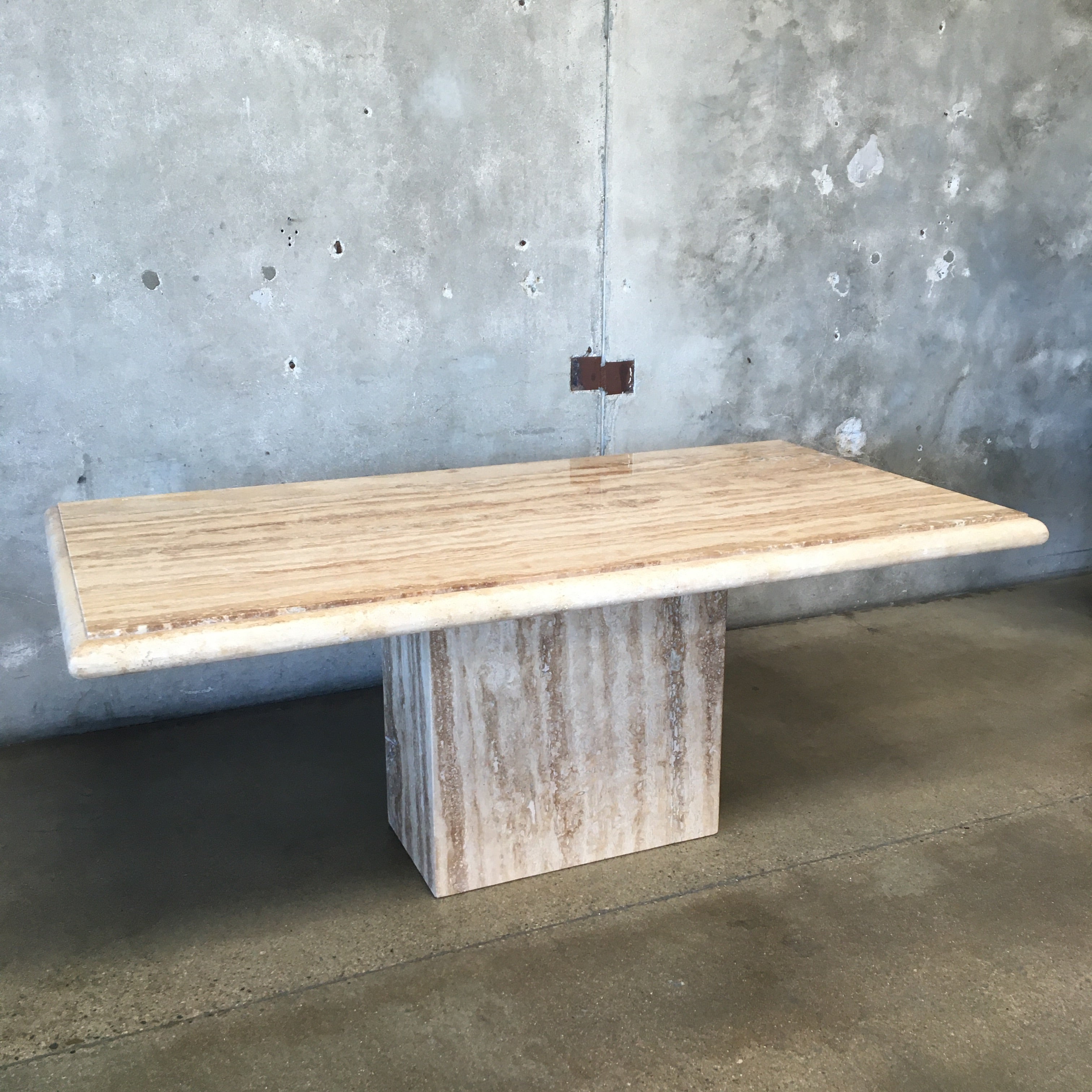 Vintage Bull Nose Natural Travertine Dining Table
