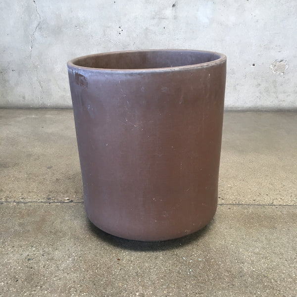 Gainey Style Brown Pot
