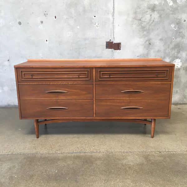 Mid Century Broyhill Credenza/Dresser