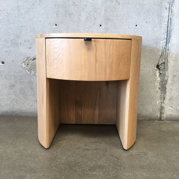 Kono Nightstand