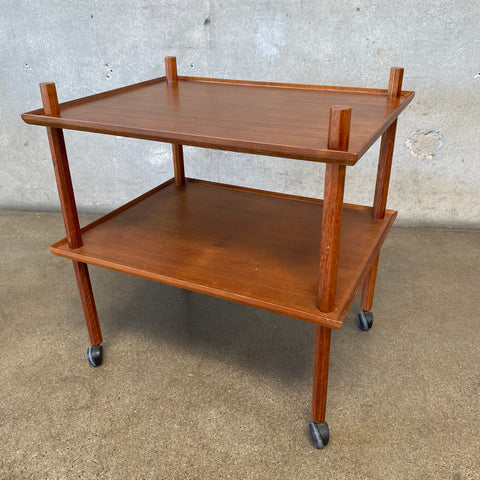 Explore Timeless Mid-Century Modern Furniture