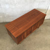 Mid Century Modern Lane Walnut/Cedar Blanket Chest