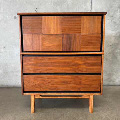 Explore Timeless Mid-Century Modern Furniture