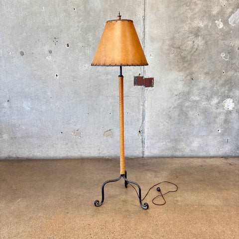 Mid Century Modern & Vintage Floor Lamps