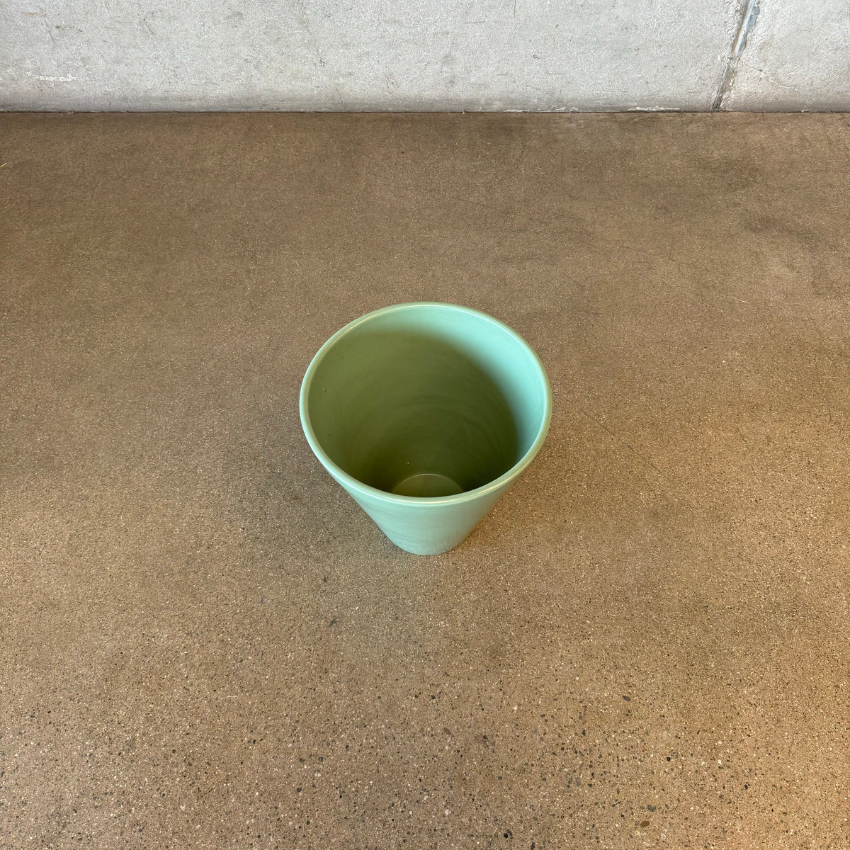 Vintage Bauer Cone Planter in Mint
