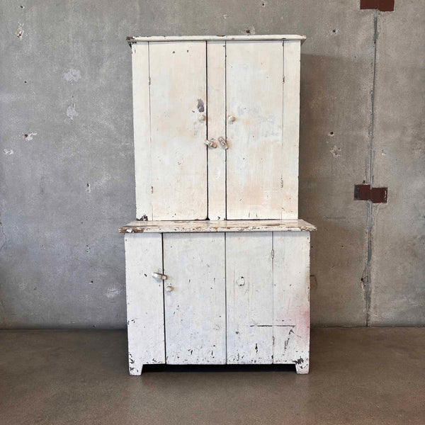 1930s Midwest Farmhouse Hutch