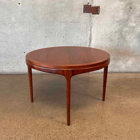 Vintage Coffee Tables, Dining Tables & More