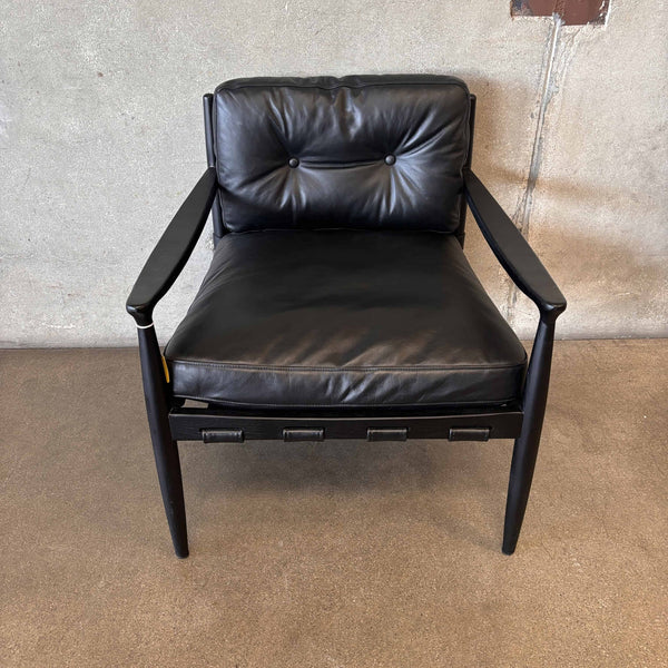 Moe's Turner Black Leather Chair