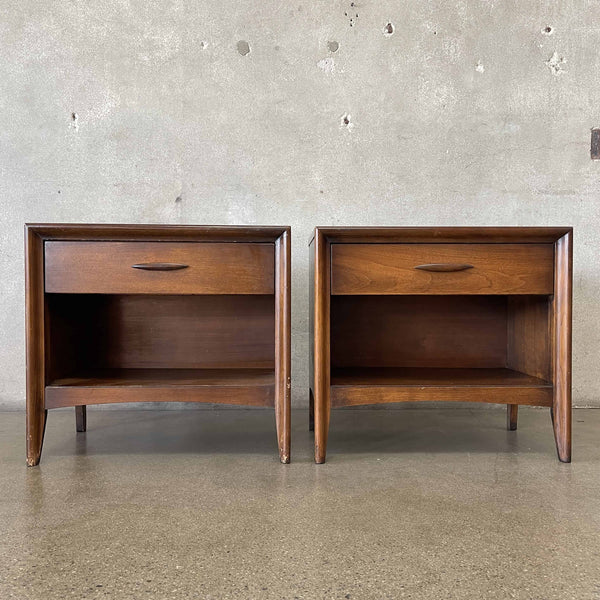 Mid Century Modern Broyhill Emphasis Nightstands