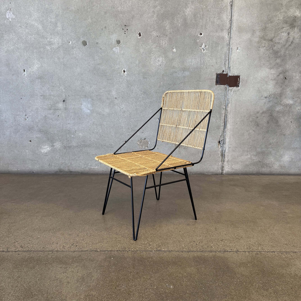 Modern Iron & Jute Accent Chair
