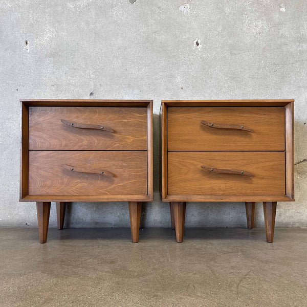 Mid Century Modern Nightstands by Unagusta