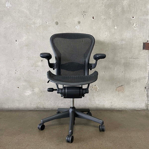 Herman Miller Aeron Chair Size B #2