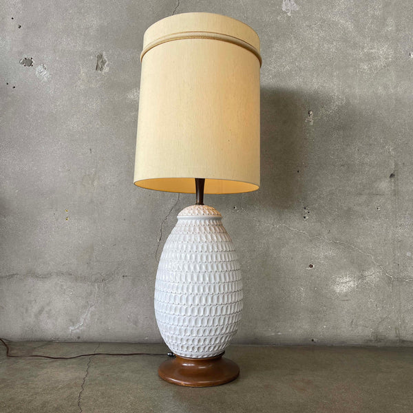 Mid Century Modern White Ceramic Table Lamp