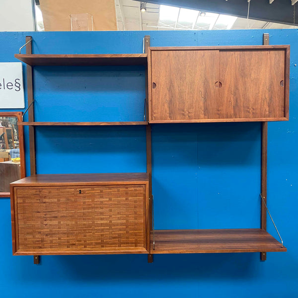 Mid Century Cado Wall Unit With Key "Royal System" Two-Bay By Poul Cadovius