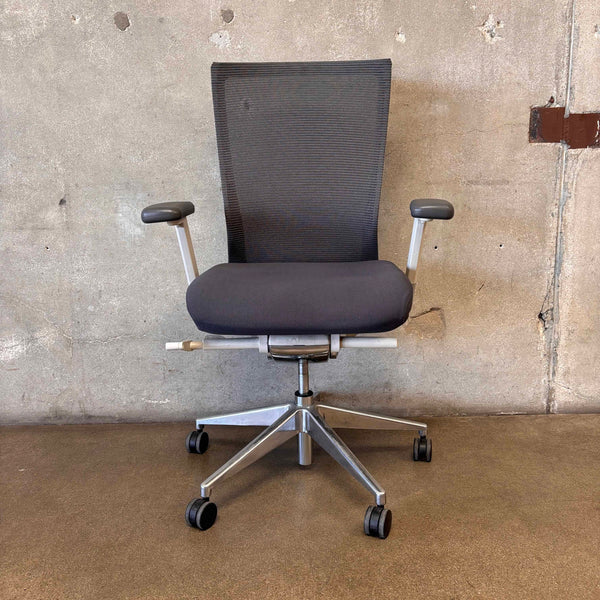 IDesk Oroblanko Ergonomic Gray Mesh Office Chair