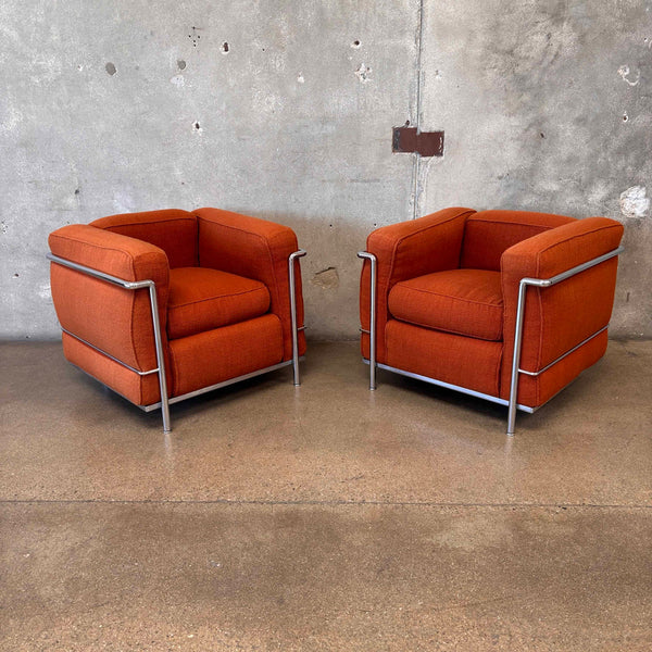 Pair of Vintage 1970s Le Corbusier Petite Rust Lounge Chairs - Cassina LC2