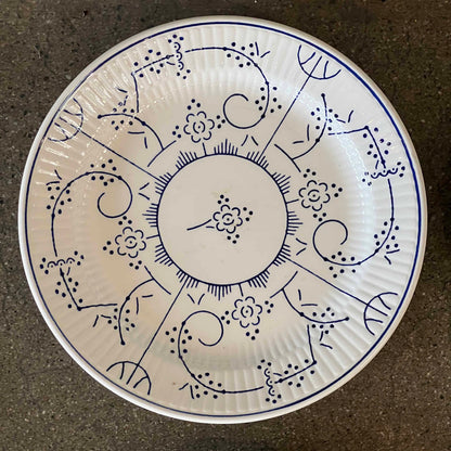 Set of 20 Boch La Louviere Dessert Set of 8 Cups/Saucers and 4 Plates
