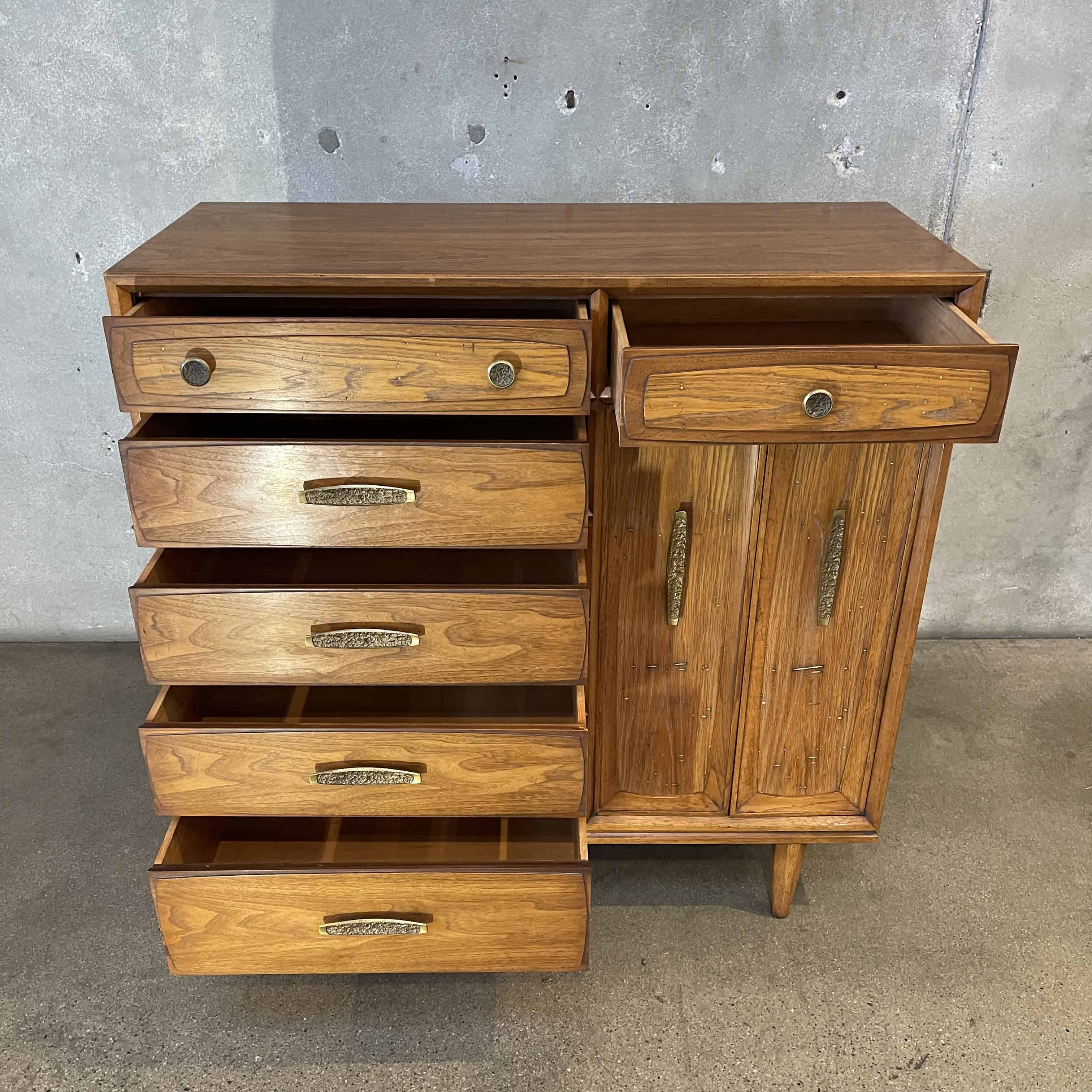 Mid Century Modern Solid Wood Dresser By Heritage Mid Century Modern Solid Wood Dresser By Heritage