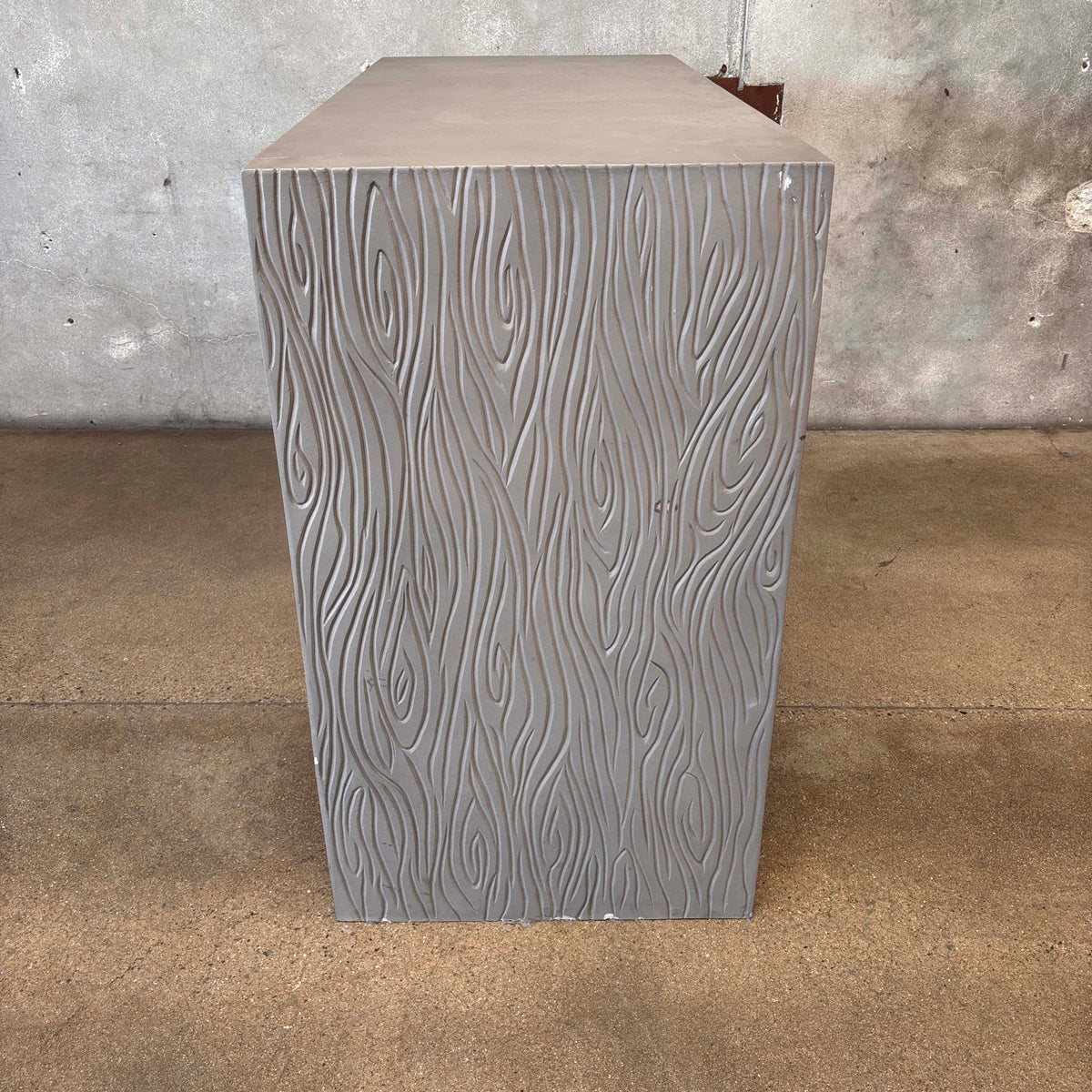 Outdoor Etched Concrete Parsons Console