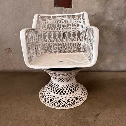 Mid Century Modern Russell Woodard Spun Fiberglass Arm Chair #1