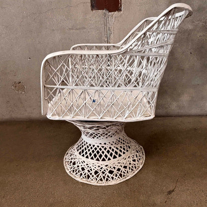 Mid Century Modern Russell Woodard Spun Fiberglass Arm Chair #1