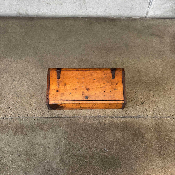 Primitive Lidded Pine Box