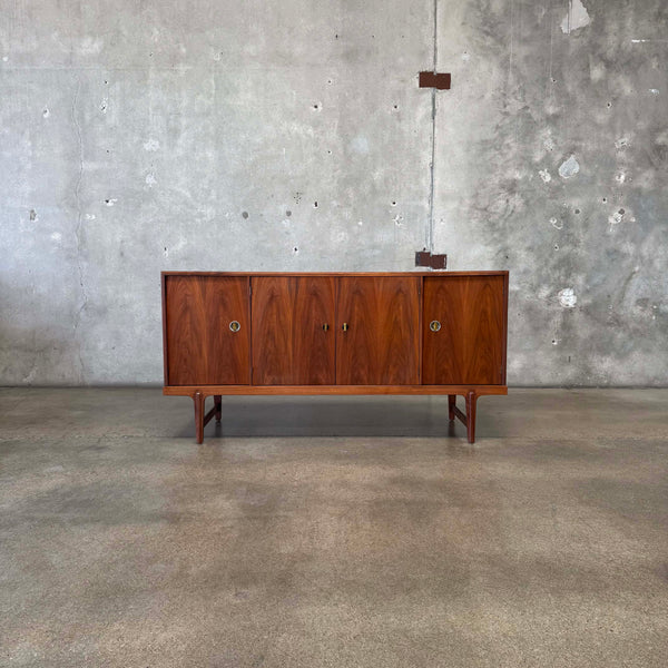 Mid Century Modern Credenza / Dresser By Drexel "Apartmates Line" 1960s