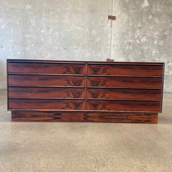 Mid Century Modern Six Drawer Rosewood Dresser By Westnofa