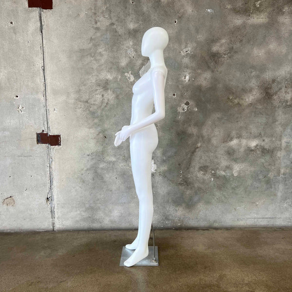 Mannequin With Chrome Stand w/Removeable Magnetic Arms