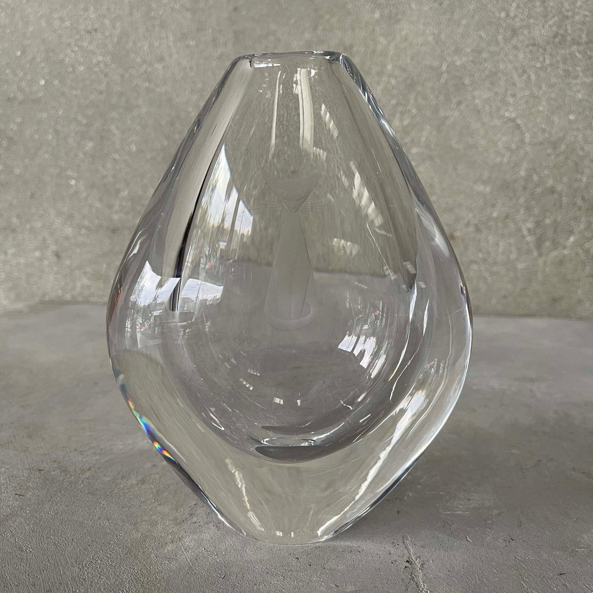 Orrefors Crystal Tear Drop Vase Etched Cat