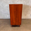 Mid Century Modern Light Walnut Wood Bedroom Set By Stanley