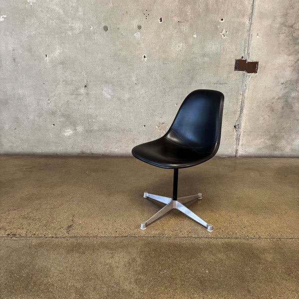 Mid Century Eames Fiberglass Chair - Herman Miller